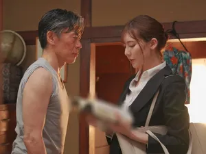 Chú rể say rượu cô dâu nứng lồn địt nhau cùng bạn thân