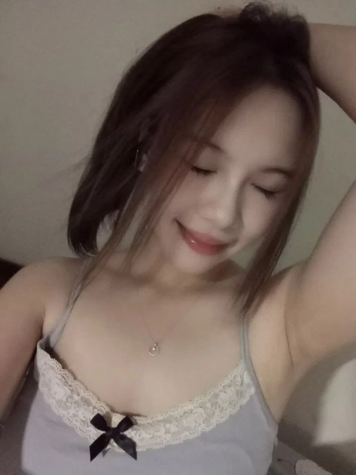 Chiếc ghế dài khiến gã lang thang Bắc Kinh bị địt dữ dội đến mức hắn liên tục nói bậy